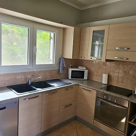 Armonia A & B Kavvadades