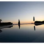 Villa Armonia A & B *