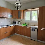 Armonia A & B Villa Kavvadades
