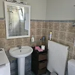 Armonia A & B Villa Kavvadades
