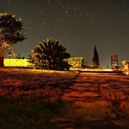 Armonia A & B Villa Kavvadades