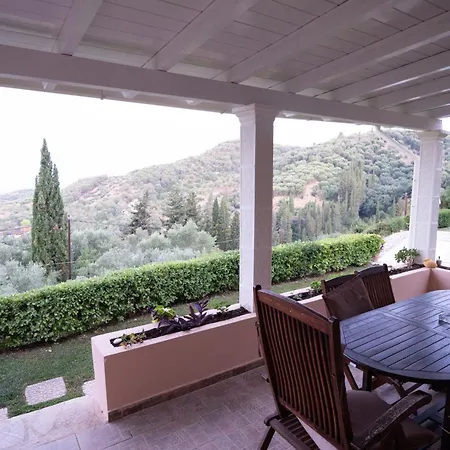 Villa Armonia A & B Kavvadades