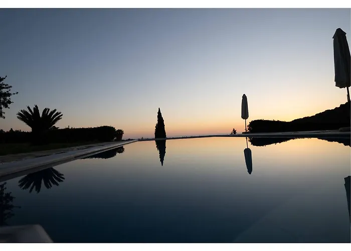 Villa Armonia A & B *