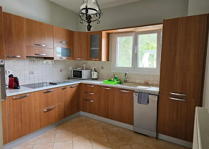 Armonia A & B Villa Kavvadades