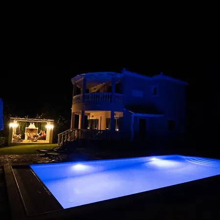 Villa Villa Armonia A & B Kavvadades
