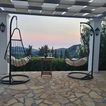 Villa Armonia A & B *