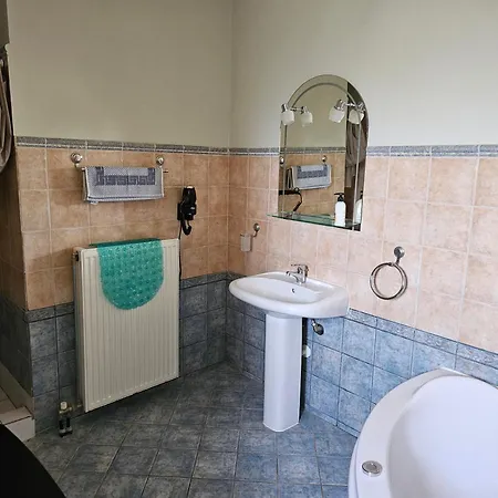 Armonia A & B * Kavvadades